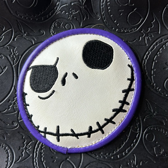 Night Before Christmas black purse w/ purple lining. In great condition,no flaws - Picture 8 of 10